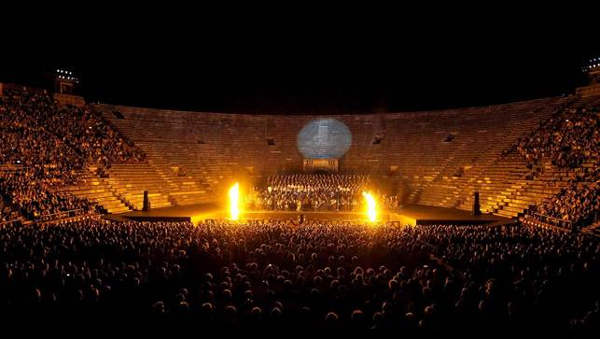 Il debutto di Ezio Bosso in Arena con i Carmina Burana di Carl Orff per il Festival 2019 