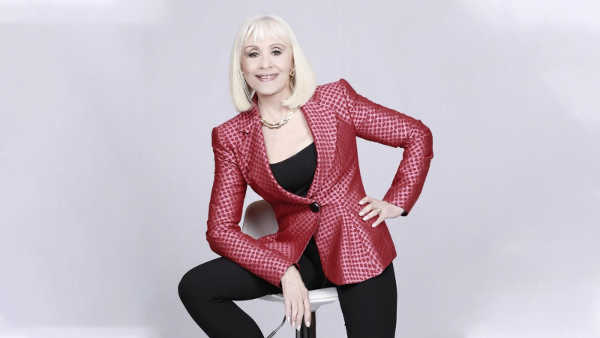 Stasera in TV: "A Raccontare Comincia Tu", Raffaella Carrà incontra Luciana Littizzetto