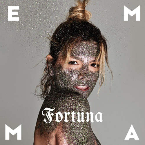 Emma: il nuovo album di inediti "Fortuna" entra direttamente al primo posto della classifica dei dischi più venduti della settimana. E il 25 maggio in concerto all'Arena di Verona per festeggiare i suoi primi 10 anni di carriera Emma: il nuovo album di inediti "Fortuna" entra direttamente al primo posto della classifica dei dischi più venduti della settimana. E il 25 maggio in concerto all'Arena di Verona per festeggiare i suoi primi 10 anni di carriera