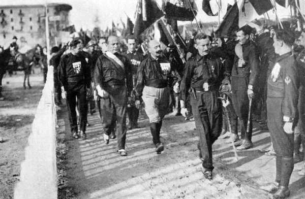 Stasera in TV: 1919-1922. Il quadriennio che trasformò l'Italia