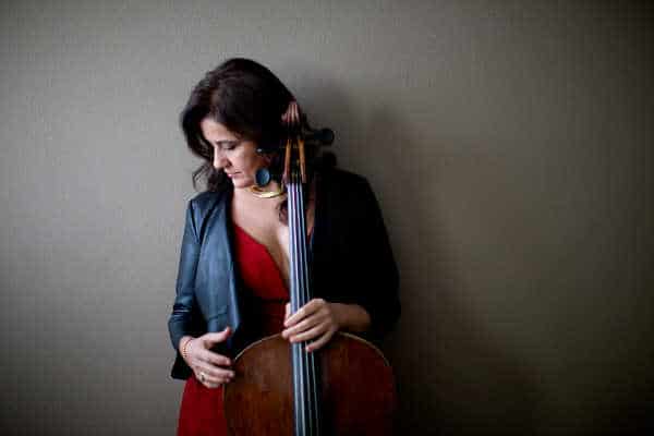 La violoncellista Silvia Chiesa all’OPV: una donna alla riscoperta del Novecento musicale italiano