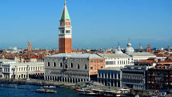 Stasera in TV: "Città segrete": Venezia