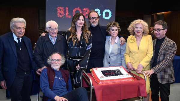 Stasera in TV: "Blob presenta 2019", il riassunto di un anno Stasera in TV: "Blob presenta 2019", il riassunto di un anno