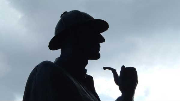 Stasera in TV: "Sherlock Holmes Vs Conan Doyle". Un autore e la sua creatura