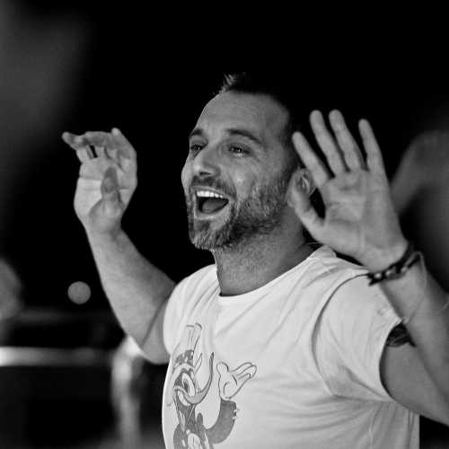 CAPODANNO A FIRENZE: Gospel e racconti lunari con FABRIZIO RAGGI, ORLANDO SINGERS, THE PILGRIMS - piazza Duomo