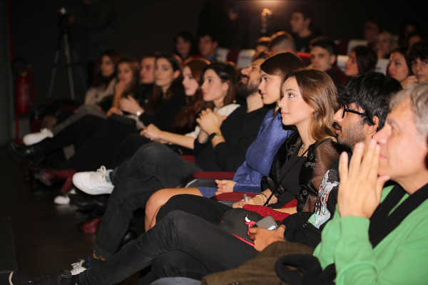 Ecco i vincitori della prima edizione di "Meno di Trenta", il premio dedicato ai giovani attori italiani sotto i 30 anni