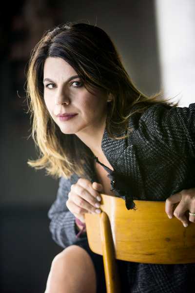 Geppi Cucciari è "Perfetta" al Teatro Brancaccio