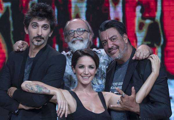 Stasera in TV: "Stracult Live Show". Aldo, Giovanni e Giacomo, Maria De Biase, Lucia Mascino, Ivano De Matteo