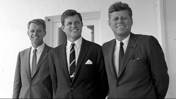 Stasera in TV: "I Kennedy". Fratelli in armi