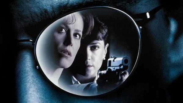 Stasera in TV: "Copycat - Omicidi in serie". Un thriller di Jon Amiel con Sigourney Weaver