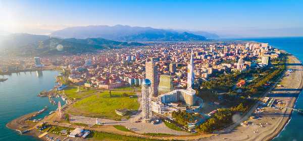 Stasera in TV: "Prossima fermata Oriente". Da Batumi a Baku