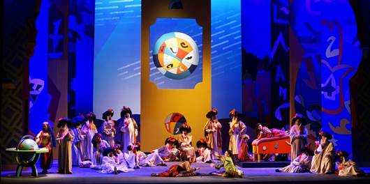 Colori e fantasia per "L'Italiana in Algeri" di Stefano Vizioli al Teatro Filarmonico di Verona