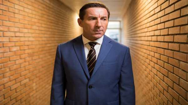 Stasera in TV: "Thriller in Europe". In prima visione "Il Regno"