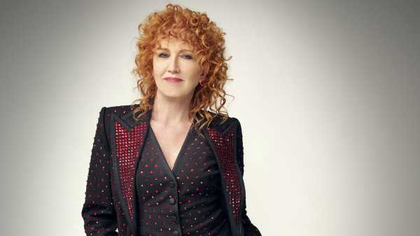 Stasera in TV: "7 donne - AcCanto a te". Primo appuntamento con Fiorella Mannoia