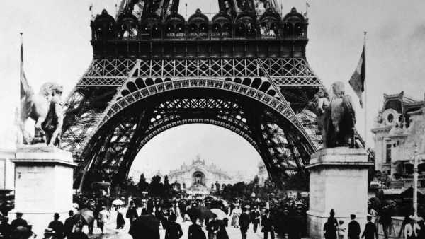 Stasera in TV: "Parigi 1900, la Ville Lumière". Il mito della Belle Époque Stasera in TV: "Parigi 1900, la Ville Lumière". Il mito della Belle Époque