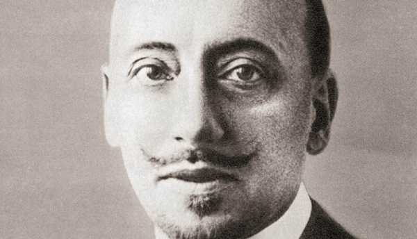 Oggi in TV: "L'attimo fuggente". Gabriele D'Annunzio