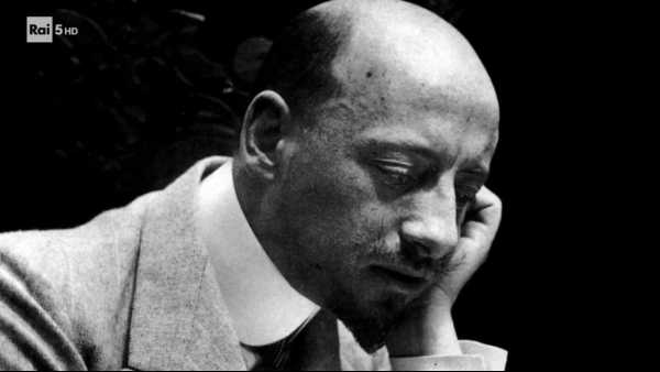 Oggi in TV: "I grandi della Letteratura Italiana". Gabriele D'Annunzio