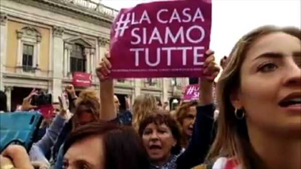 Stasera in TV: #LaCasaSiamoTutte. La festa delle donne tra musica e testimonianze