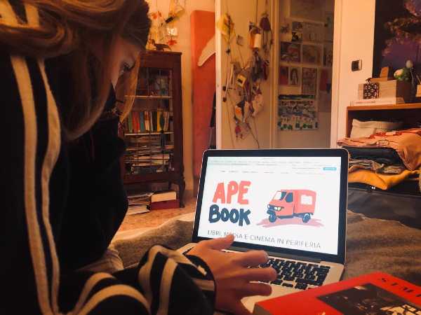 APEBOOK: le nuove iniziative online per stimolare e interagire con lettura e cultura