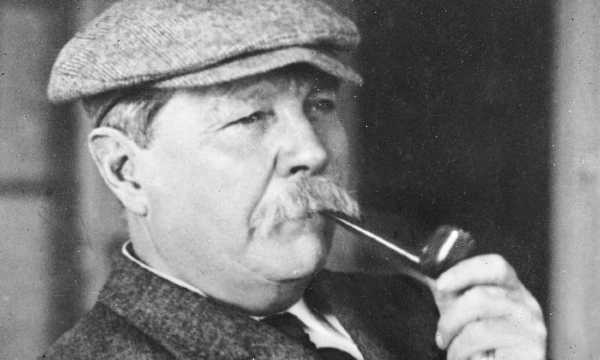 Stasera in TV: "Sherlock Holmes Vs Conan Doyle". Uno scrittore e il suo eroe Stasera in TV: "Sherlock Holmes Vs Conan Doyle". Uno scrittore e il suo eroe