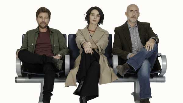 Stasera in TV: "Passeggeri Notturni". Un film con Claudio Gioè e Nicole Grimaudo, dai racconti di Gianrico Carofiglio