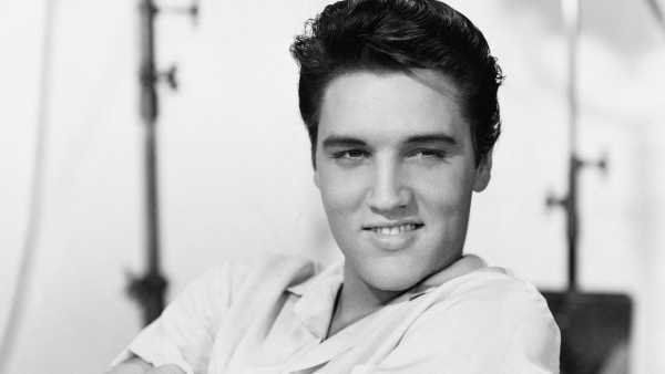 Stasera in TV: Ghiaccio bollente. "Elvis: The Classic Broadcasts"