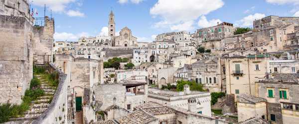 Stasera in TV: "La "Cavalleria rusticana" dai Sassi di Matera". E "Prima della prima" svela i dietro le quinte