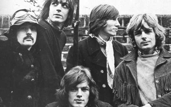 Stasera in TV: "I Pink Floyd a "Ghiaccio bollente"". Su Rai5 (canale 23) "Behind The Wall", la storia della band