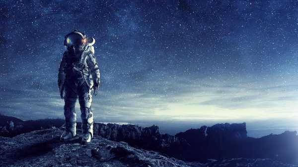 Oggi in TV: "Da oggi RaiPlay Learning racconta lo "Spazio"". Tutto sul mondo degli astronauti con #LaScuolaNonSiFerma