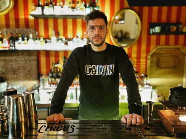 Drink Cinema: IL BUONO, IL BRUTTO, IL CATTIVO di Giovanni Torre bar manager e proprietario del Circus Cocktail Bar di Catania Drink Cinema: IL BUONO, IL BRUTTO, IL CATTIVO di Giovanni Torre bar manager e proprietario del Circus Cocktail Bar di Catania