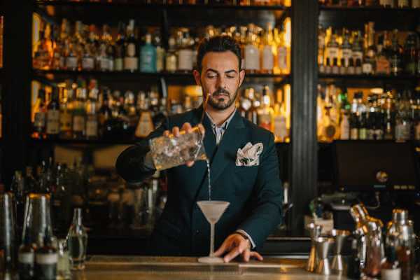 Drink Cinema - COFFEE AND CIGARETTES di Mario Farulla bar manager del Ristorante Baccano di Roma