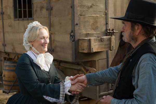 Stasera in TV: "Su Rai Movie (canale 24) "The Homesman". Un western con Hilary Swank e Meryl Streep