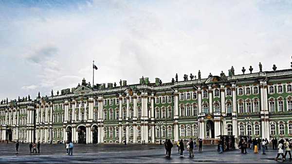 Stasera in TV: "I più grandi musei del mondo". Rai5 (canale 23) racconta San Pietroburgo