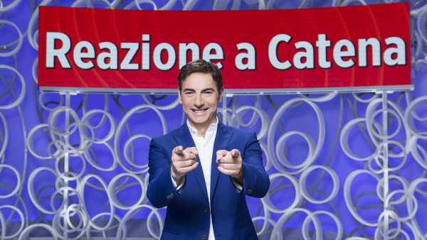 Oggi in TV: "Torna su Rai1 Reazione a Catena". Marco Liorni alla guida per il secondo anno consecutivo