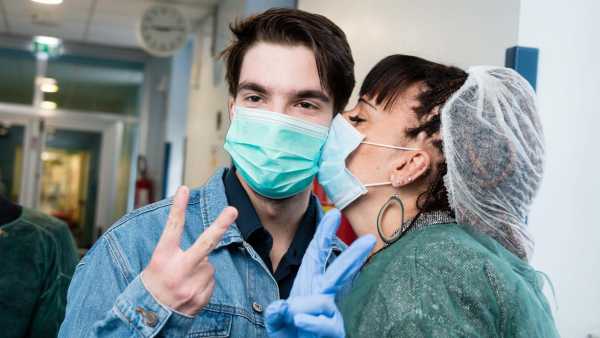 Stasera in TV: ""Senza respiro", il primo doc prodotto da Rai Documentari". Una grande prova corale RAI, PBS, ARTE e film-maker indipendenti