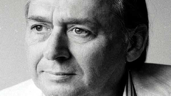 Stasera in TV: "Su Rai4, canale 21, l'Apocalisse secondo James G. Ballard". In scaletta anche l'universo misterioso di Edgar Allan Poe