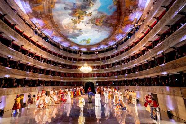 Stasera in TV: "Una prima mondiale di Donizetti e il Concerto per Milano". Su Rai5 (canale 23) L'Ange de Nisida Stasera in TV: "Una prima mondiale di Donizetti e il Concerto per Milano". Su Rai5 (canale 23) L'Ange de Nisida