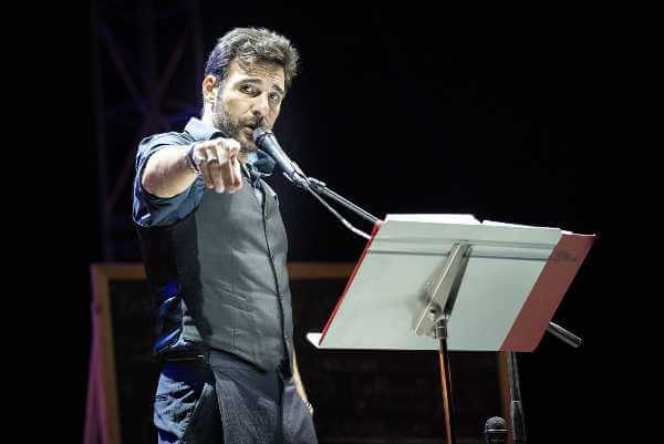 Edoardo Leo in "Ti racconto una storia" stasera all'Estate Fiesolana