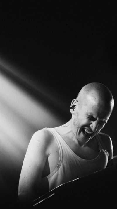 GIOVANNI TRUPPI in concerto stasera a BOLOGNA (Arena Puccini) per l'iniziativa LIVE IS LIFE, l'evento nazionale per la ripresa della musica dal vivo in Italia.
