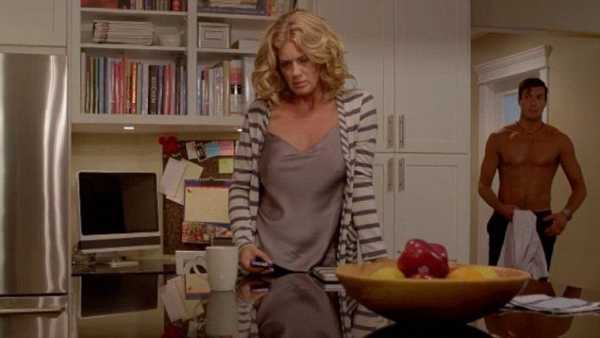 Stasera in TV: ""Il gioco del tradimento" su Rai2 con Rachel Hunter". Una scappatella molto pericolosa