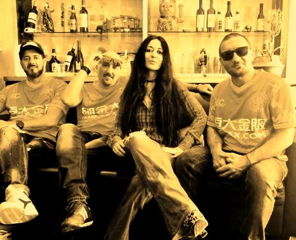 "SHANGAI" ecco il video ULTRAPOP feat Leda Battisti & Tony Esposito