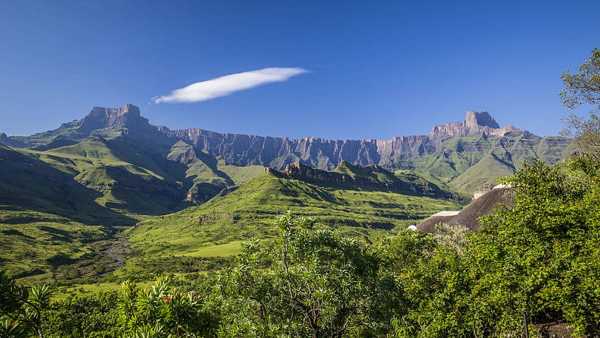 Oggi in TV: "I tesori segreti del Sudafrica: il Kogelberg". Su Rai5 (canale 23) le montagne delle diversità Oggi in TV: "I tesori segreti del Sudafrica". Su Rai5 (canale 23) i giardini fra le nuvole