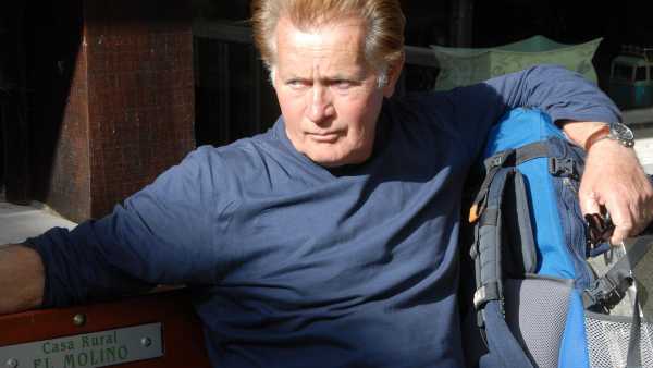 Stasera in TV: ""Il cammino per Santiago" su Rai Movie (canale 24)". Con Martin Sheen