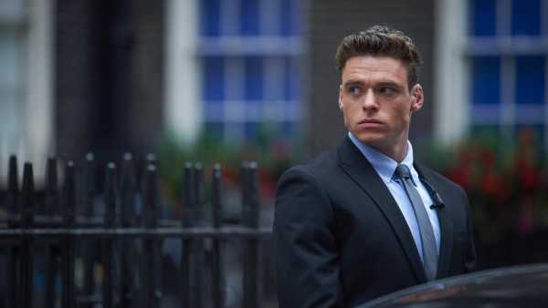 Stasera in TV: " "Bodyguard" la serie è su Rai3". Tre prime serate in prima visione