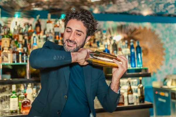 Il drink: LATIN HOREADA di Christian Sciglio, copratron del Morgana Lounge Bar di Taormina