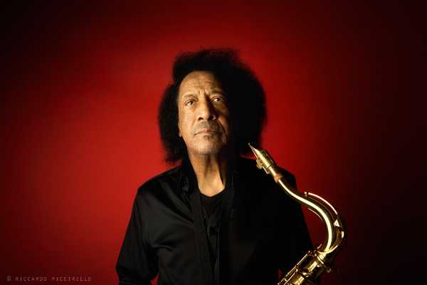 JAMES SENESE - Al Festival del Cinema di Venezia il documentario “JAMES” . Ecco anche le NUOVE DATE del TOUR ESTIVO