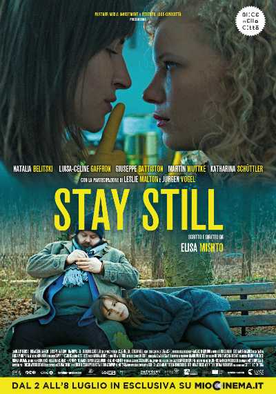 Recensione: "Stay Still". Fermarsi, per resistere