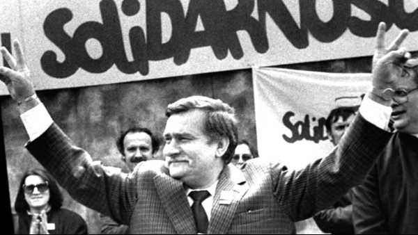 Stasera in TV: "A "TG2 Dossier" Solidarnosc 1980". Un reportage per ricordare l'evento che ha cambiato il volto dell'Europa