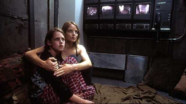 Stasera in TV: Su Rai4 (canale 21) il thriller "Panic room" - Con Jodie Foster, Forest Whitaker, Jared Leto e Kristen Stewart.