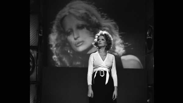 Stasera in TV: "Su Rai3 "In arte Mina", uno speciale dedicato alla regina della canzone italiana"